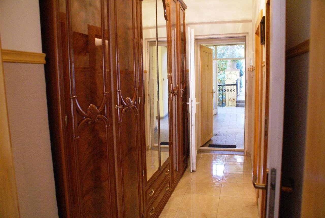 Parva Villa Miskolc Exteriör bild