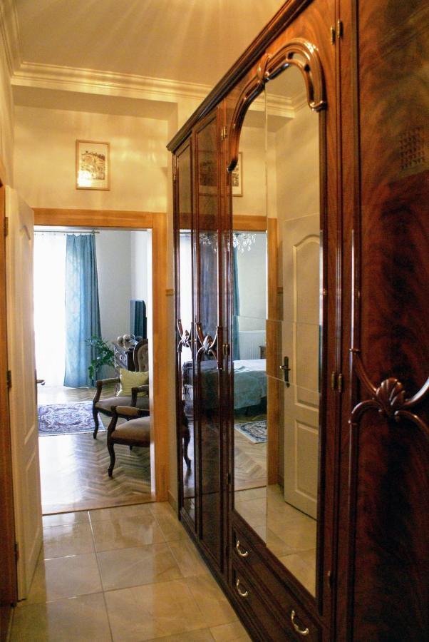Parva Villa Miskolc Exteriör bild